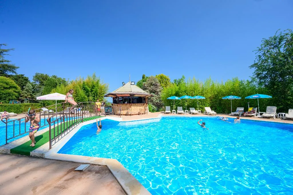 Pool, International House of Journalists, Varna