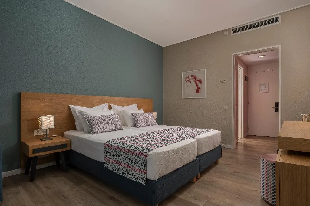 DOUBLE GARDEN VIEW Room, Skiathos Palace, Skiathos