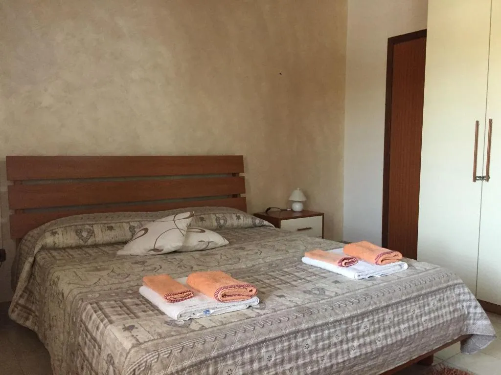 Room, Rudy Arenaile, Catania