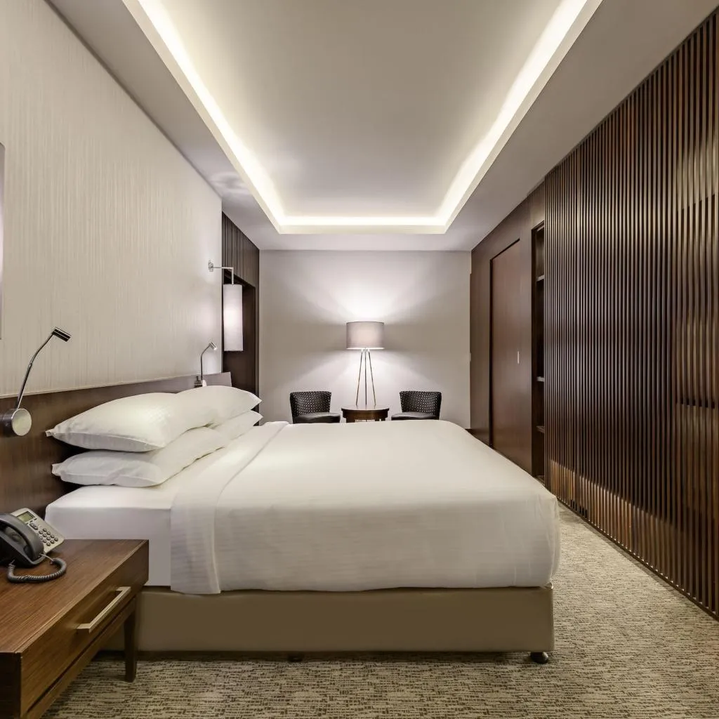 Room, Dusit Thani LakeView Cairo, Cairo
