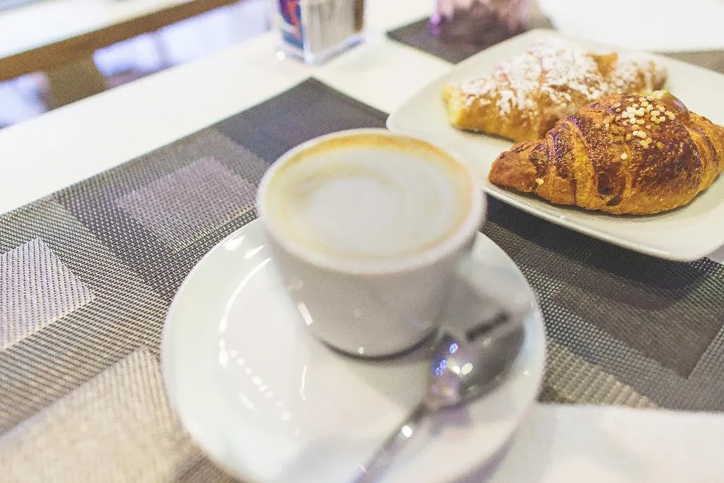 Bar, Hotel Venini, Milan