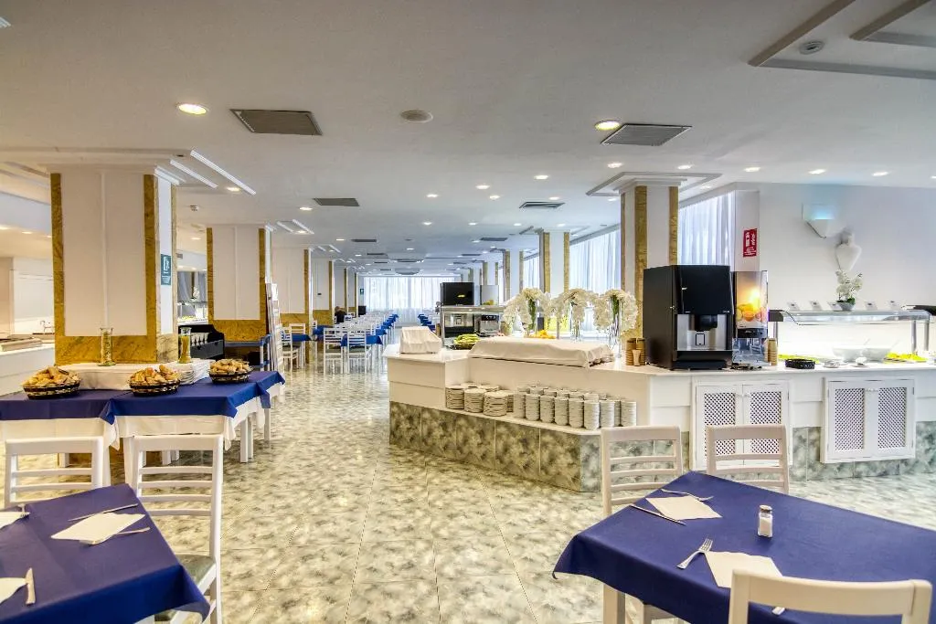 Restaurant, Hotel Coral Beach by MIJ, Ibiza