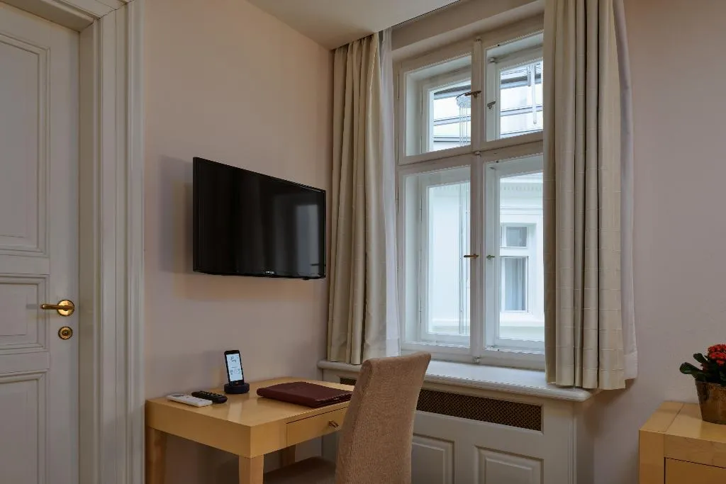 DOUBLE STANDARD Room, Ventana Hotel Prague, Prague