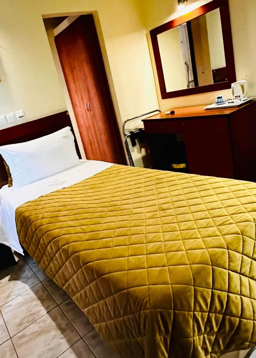 SINGLE STANDARD Room, Triton, Athens