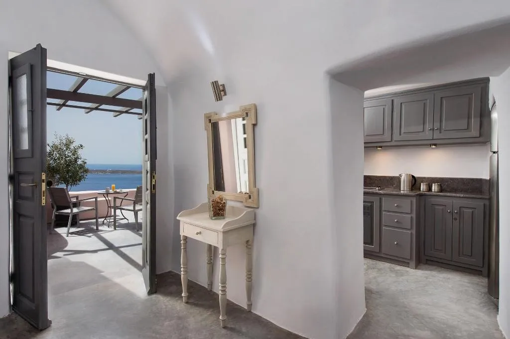 Room, Theodora Suites - Adults Only, Santorini