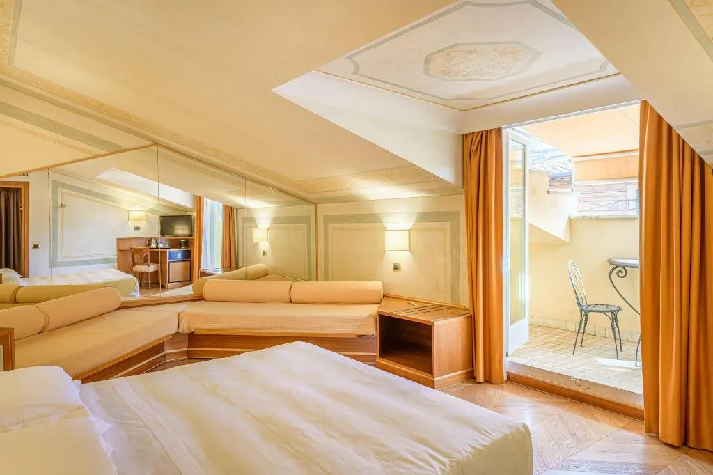 Room, Sant'Anna, Rome