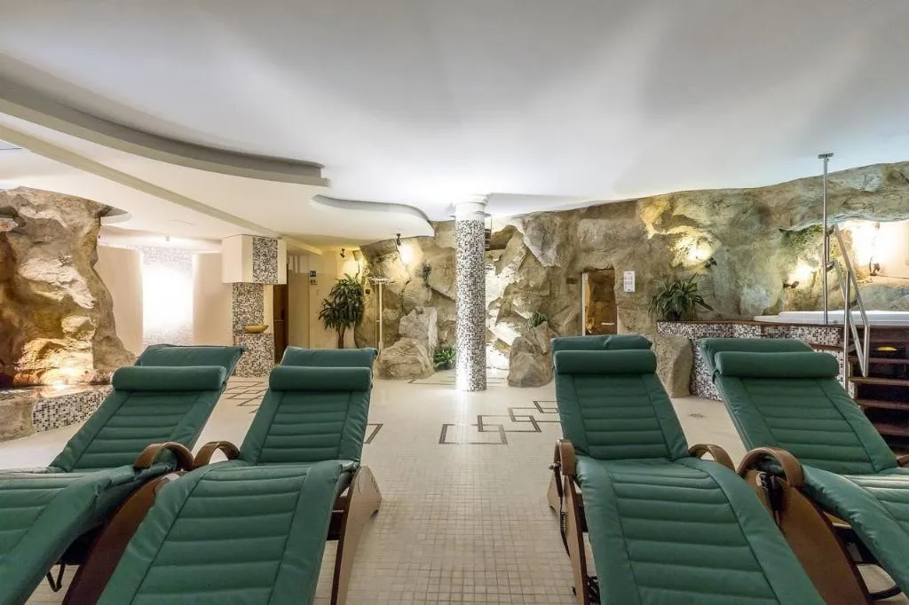 Sports and Entertainment, Hotel Terme Leonardo, Venice