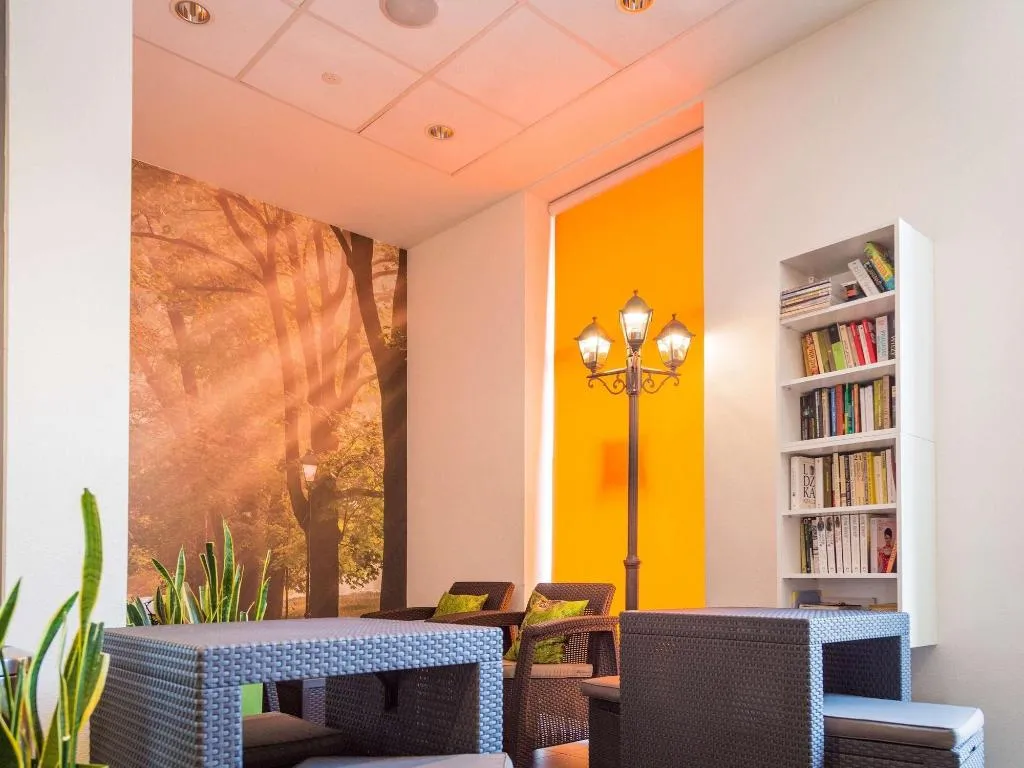 Sports and Entertainment, ibis budget Krakow Stare Miasto, Krakow