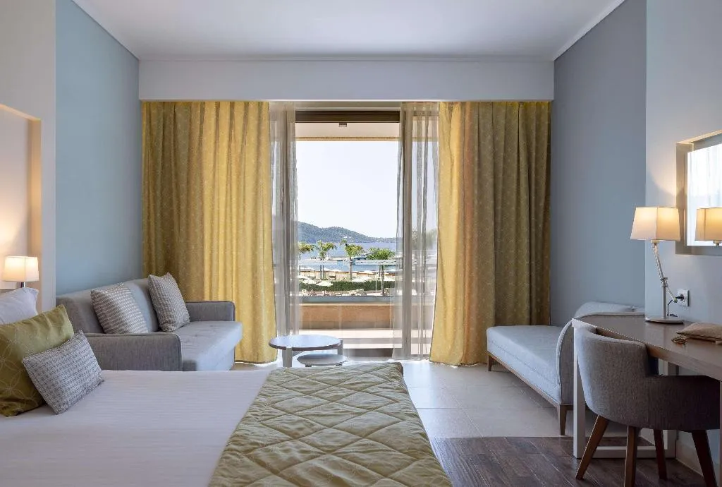 Room, Miraggio Thermal Spa Resort, Halkidiki