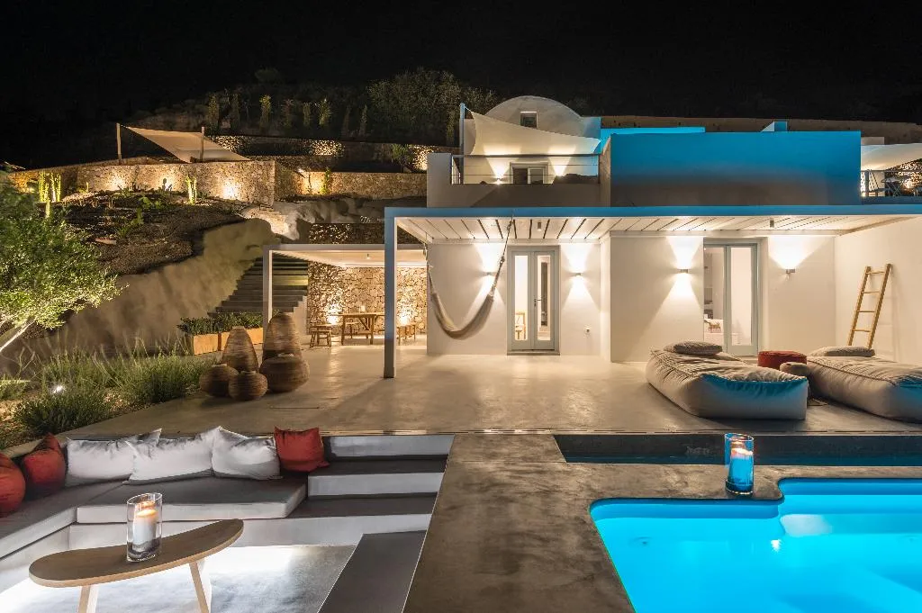 SUITE WITH PRIVATE POOL Room, Santorini Heights, Santorini