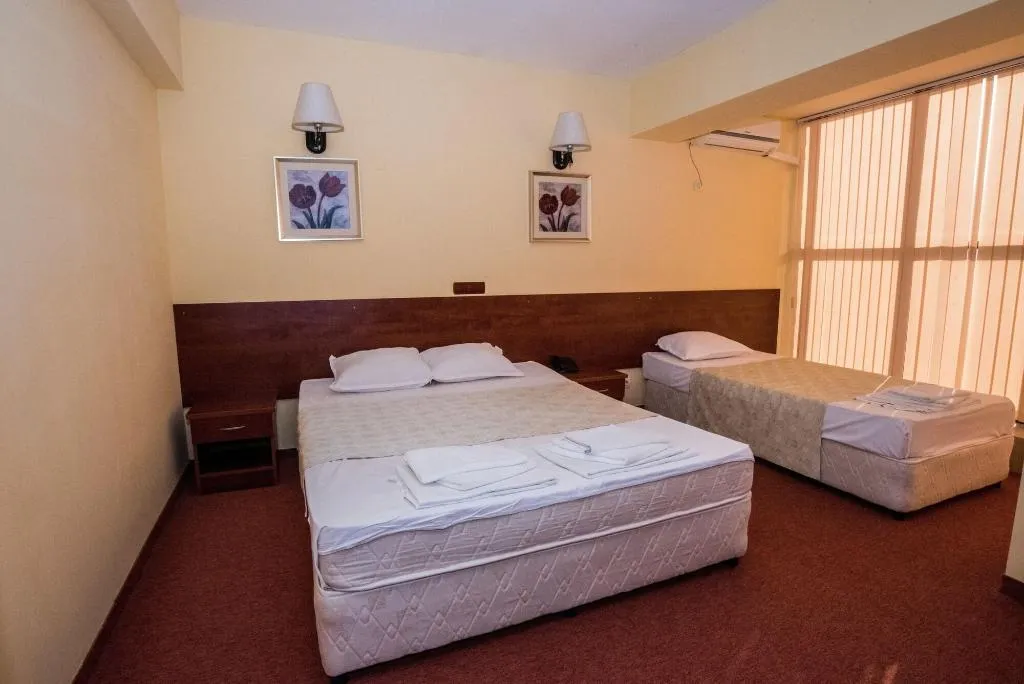 Room, Hotel Avenue, Bourgas