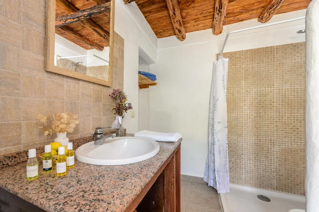 Double or Twin CAPACITY 2 Room, Agroturismo Can Prats, Ibiza