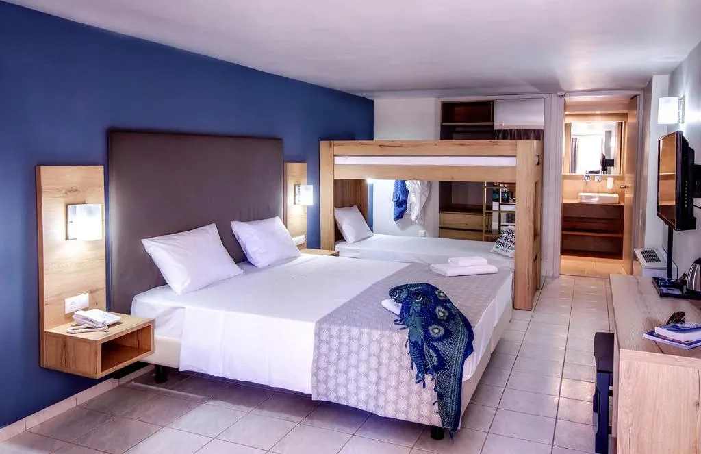 FAMILY ROOM GARDEN VIEW Room, Sol Marina Beach Crete, Crete