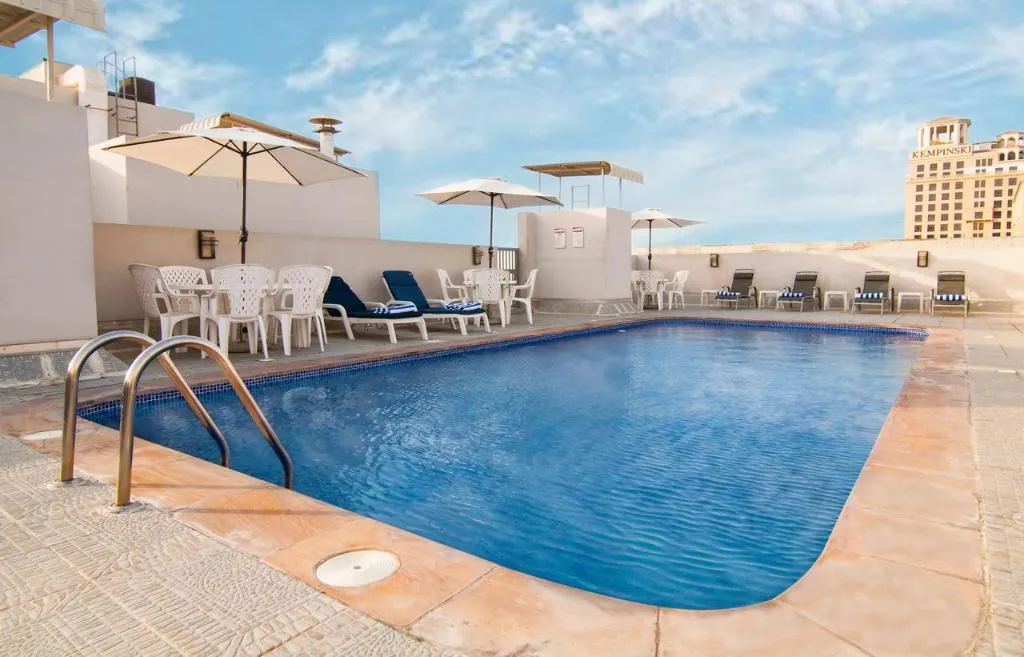 Pool, Auris Boutique Hotel Apartments, Dubai