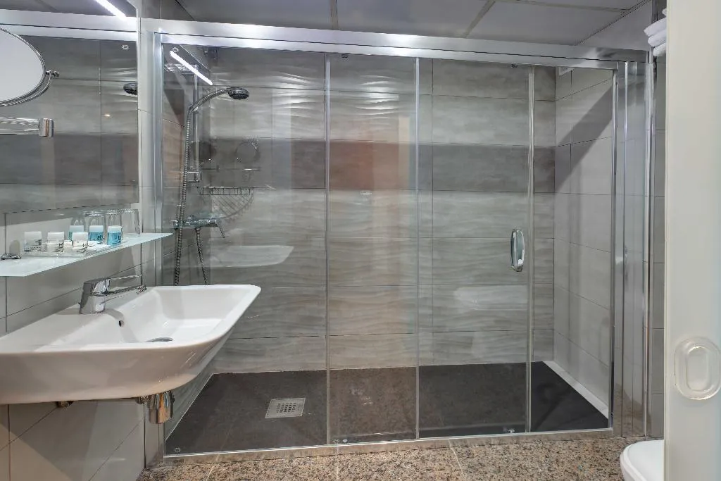TRIPLE STANDARD Room, Nuevo Triunfo, Barcelona