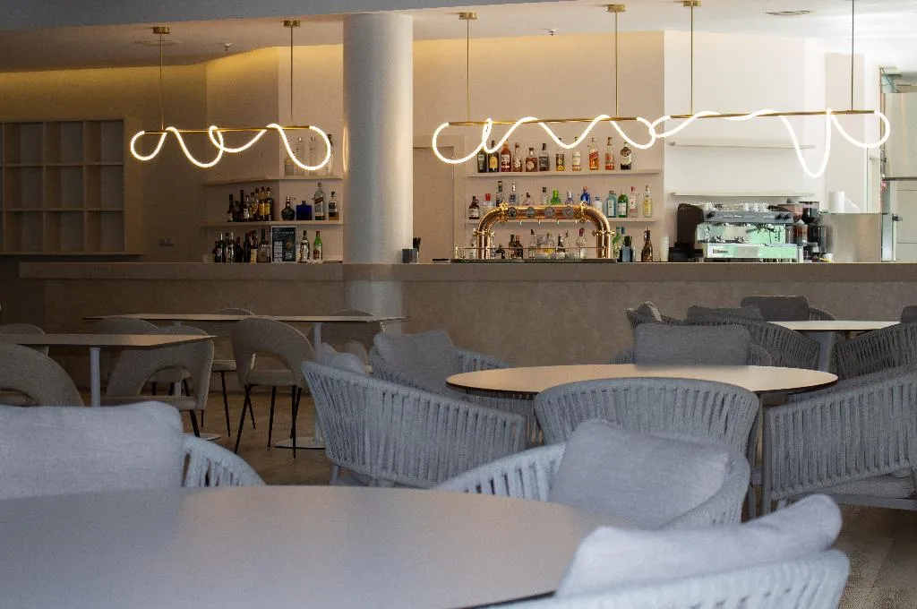 Bar, AR Diamante Beach Spa & Convention Centre, Costa Blanca