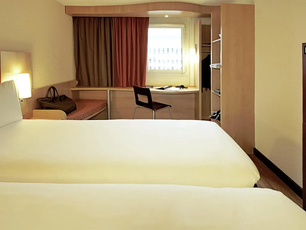 TWIN STANDARD Room, ibis Braga Centro, Porto