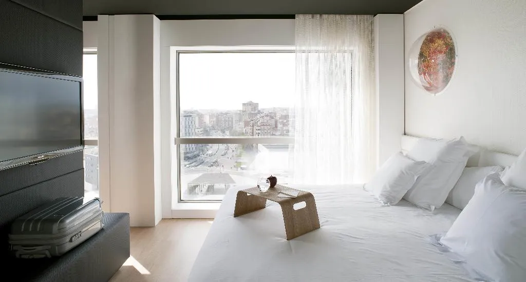SUITE DELUXE Room, Barcelo Sants, Barcelona