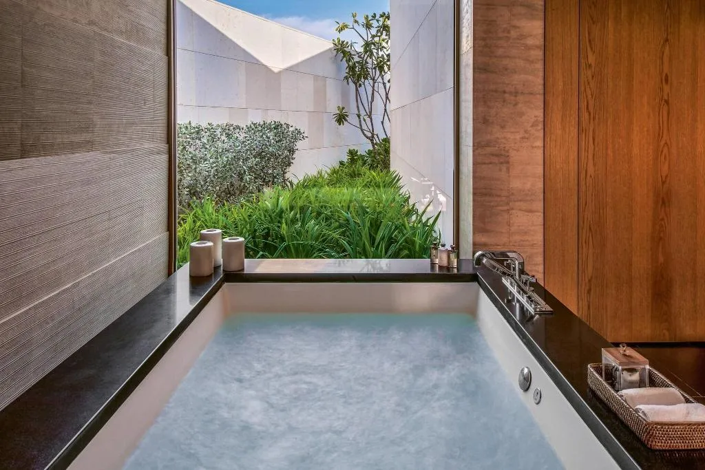 Room, Bulgari Hotel & Resorts, Dubai, Dubai