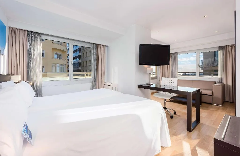 Double or Twin SUPERIOR Room, Hotel Alicante Gran Sol Affiliated by Melia, Costa Blanca