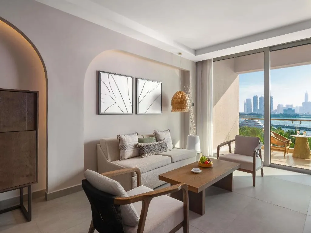 JUNIOR SUITE SEA VIEW Room, Rixos The Palm Hotel & Suites, Dubai