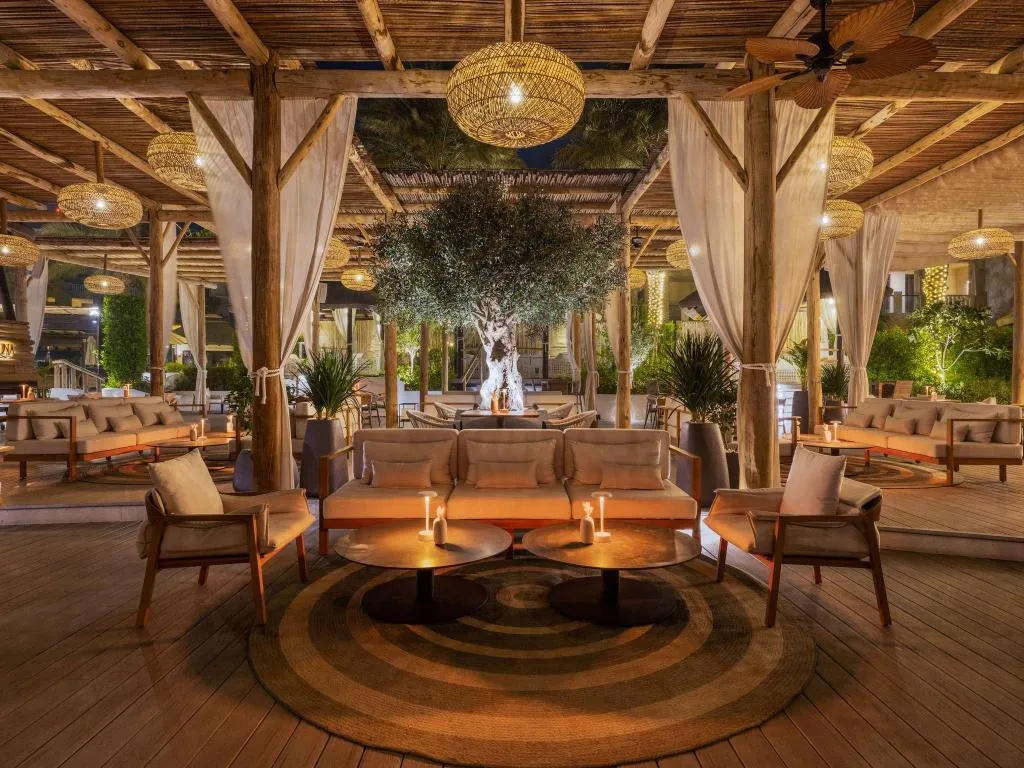 Bar, Sofitel Dubai The Palm, Dubai