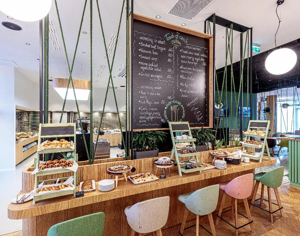 Restaurant, Holiday Inn Prague Congress Centre, Prague