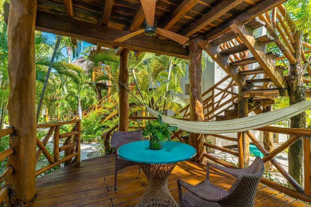 DOUBLE GARDEN VIEW TWO QUEEN BEDS Room, Mahekal Beach Resort & Spa, Playa Del Carmen