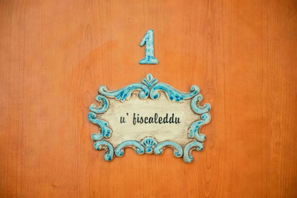 Room, B&B Marranzano, Catania