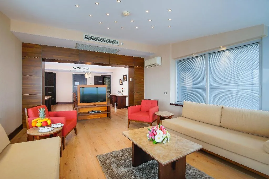 SUITE GRAND Room, Limak Lara De Luxe Hotel & Resort, Antalya
