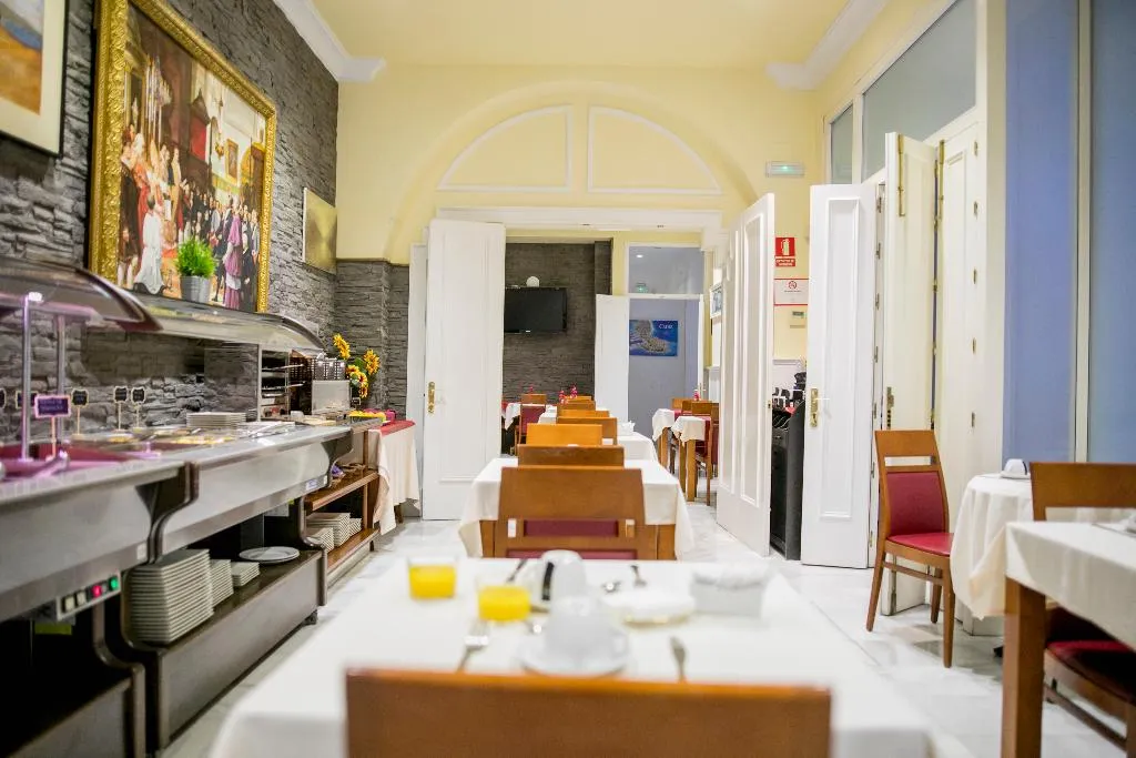 Restaurant, Hotel Las Cortes De Cadiz, Costa De La Luz