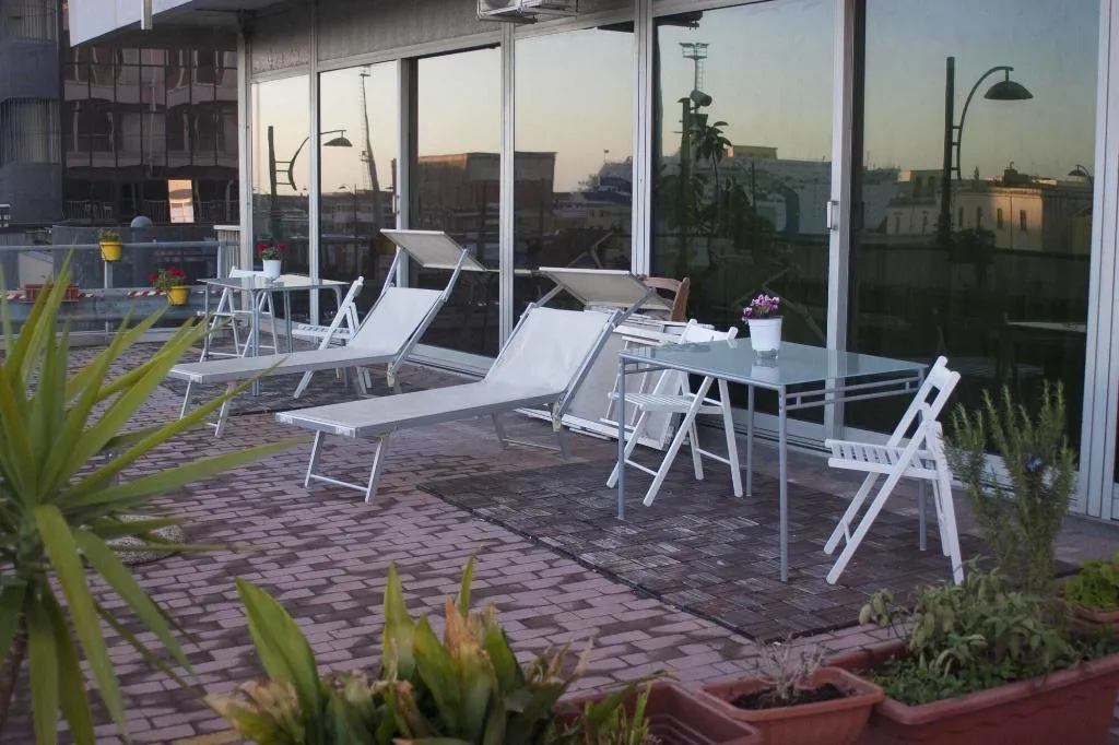 Terrace, Marina ResArt B&B, Naples