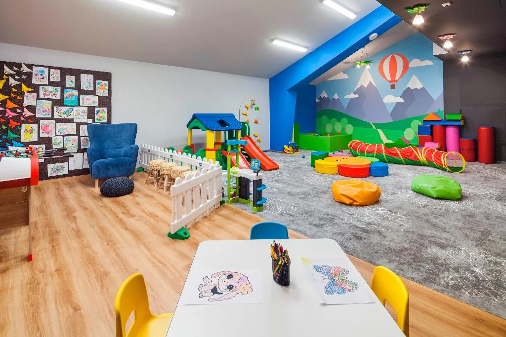 Sports and Entertainment, Hotel Aquarion Family & Friends - Destigo Hotels, Krakow