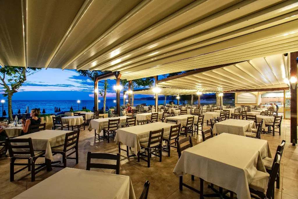 Restaurant, Possidi Holidays Resort & Suites, Halkidiki