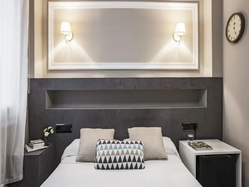 DOUBLE STANDARD Room, AinB Eixample Muntaner, Barcelona