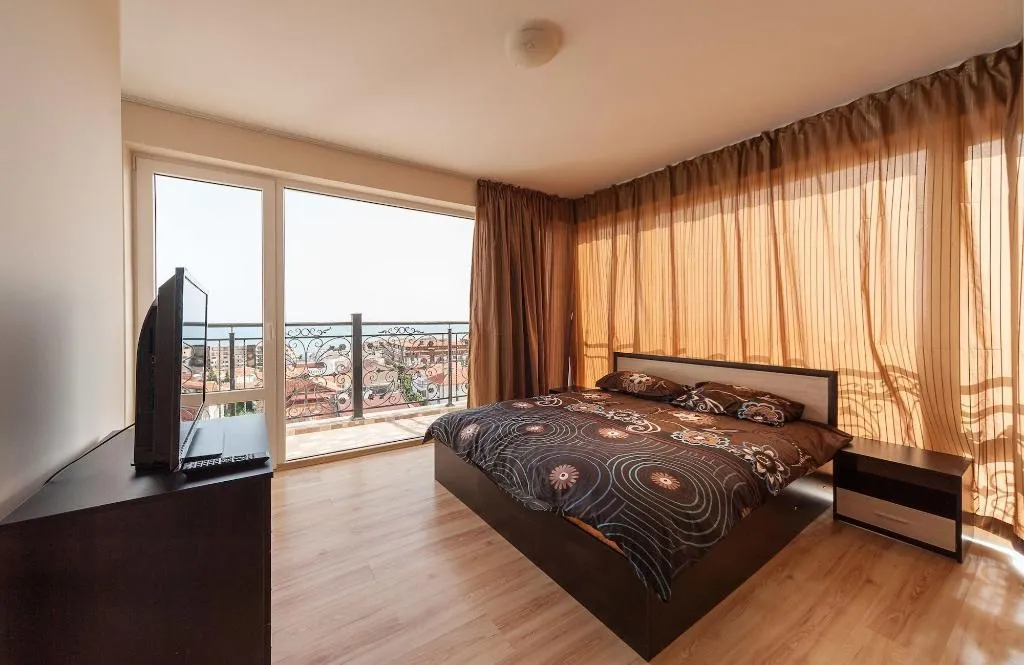 Room, Roel Residence Apartments, Bourgas