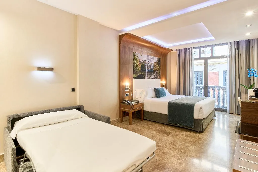 DOUBLE STANDARD Room, VP Jardín de Recoletos, Madrid