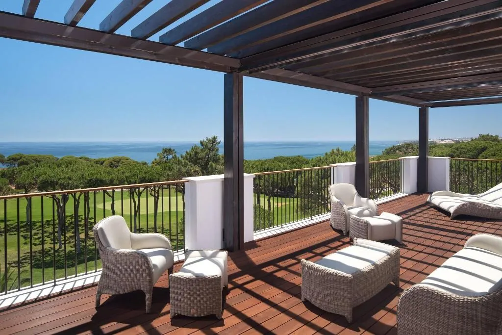 Room, Pine Cliffs Ocean Suites, Algarve
