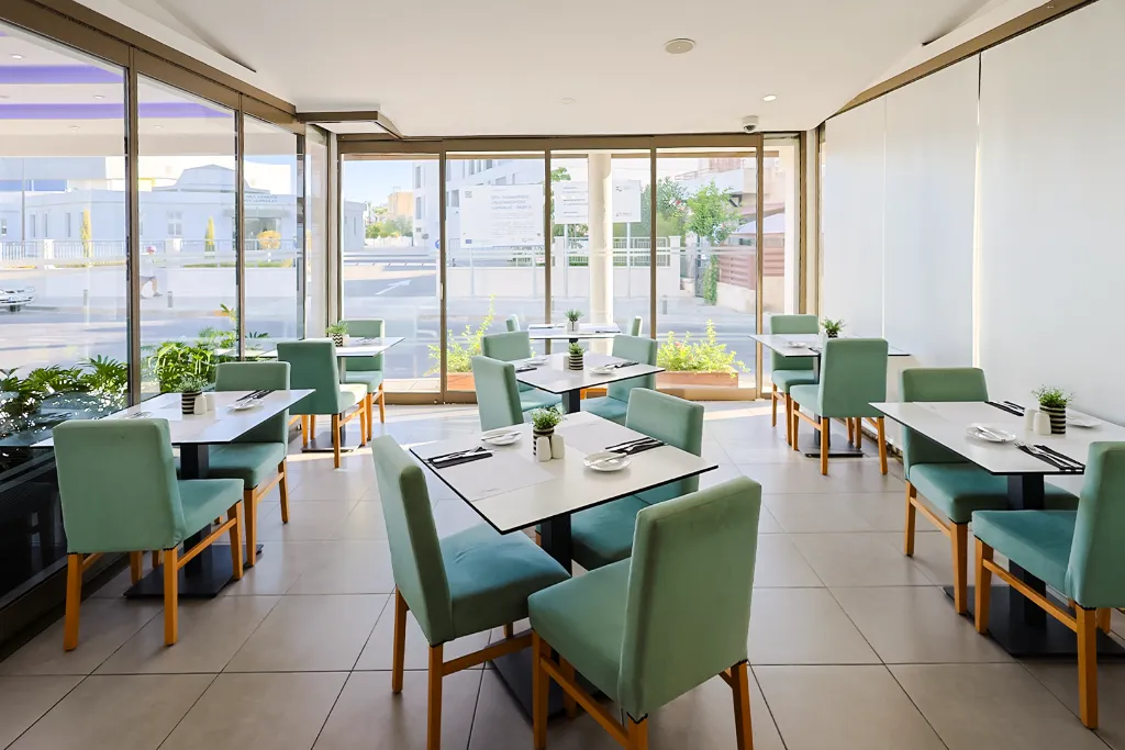 Restaurant, Mikes Kanarium City Hotel, Cyprus