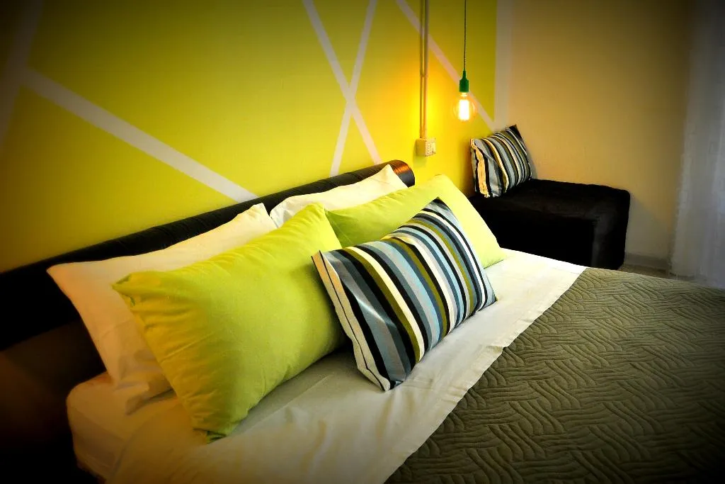 TRIPLE STANDARD Room, B&B 95 Spezie, Naples