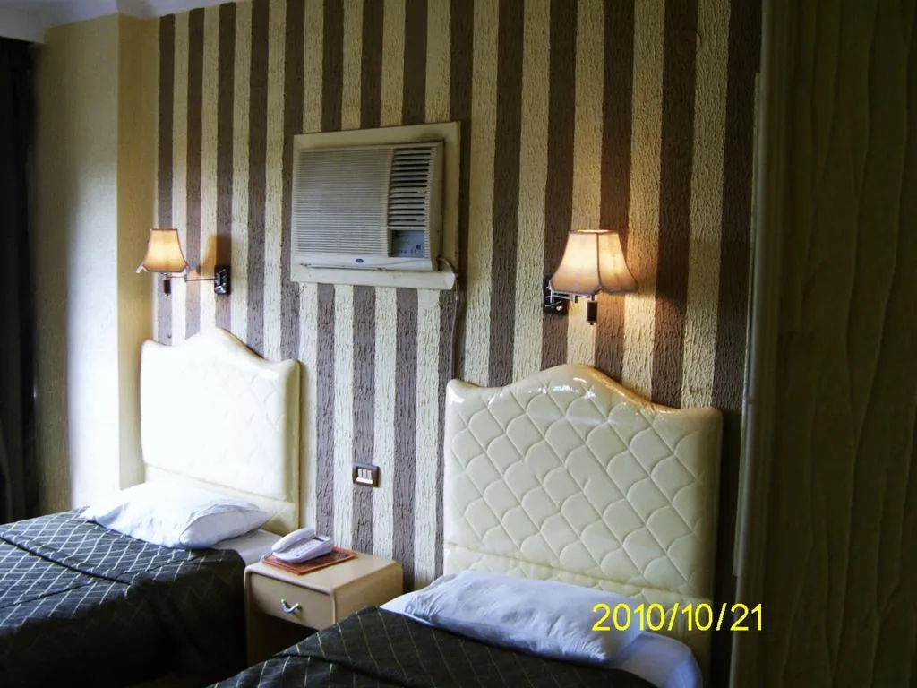 Room, Oasis Heliopolis, Cairo