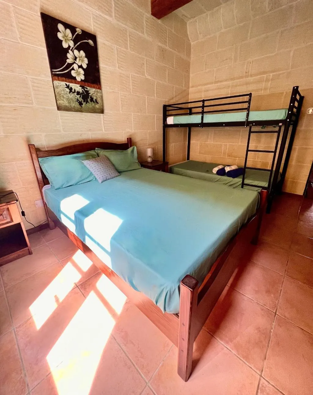 Room, Grotto's Paradise B&B, Gozo