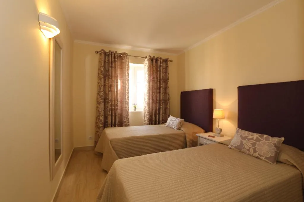 APARTMENT TWO BEDROOMS Room, Apartamentos The Old Village by Village 4u, Algarve