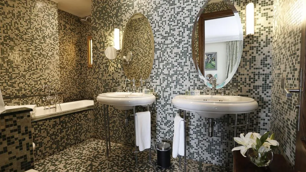 JUNIOR SUITE KING SIZE BED Room, Hôtel Le Doge Casablanca, Casablanca