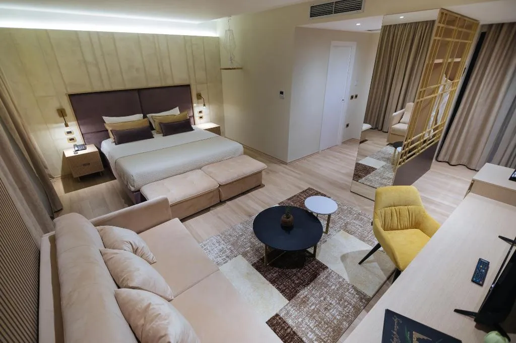 Room, Gloria Palace, Durres