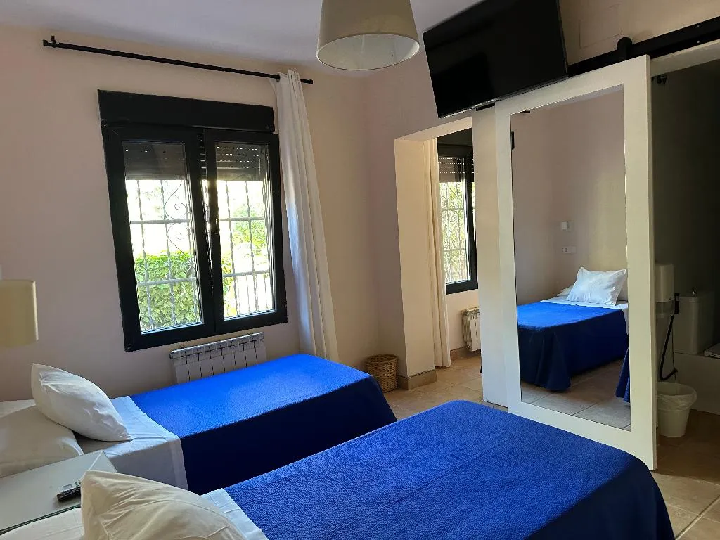 TRIPLE STANDARD Room, Moscatel Hostal, Costa Del Sol