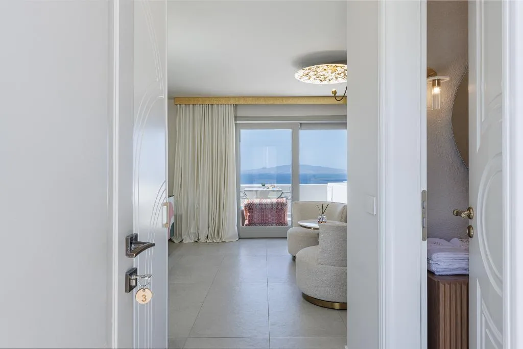 SUITE SEA VIEW HONEYMOON Room, La Madeleine Oia, Santorini
