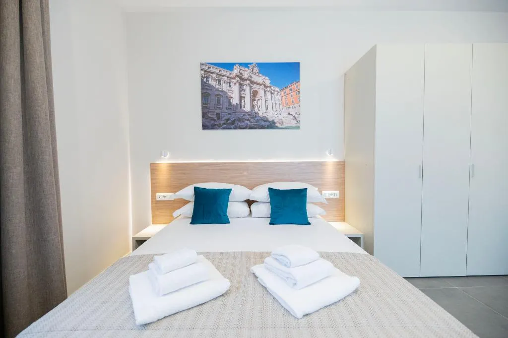 QUADRUPLE STANDARD Room, Imperium Suite Trevi, Rome