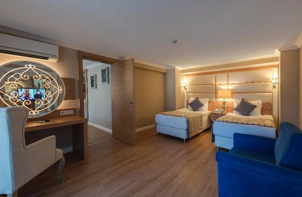 FAMILY ROOM LAND VIEW Room, Quattro Beach Spa & Resort Hotel, Antalya