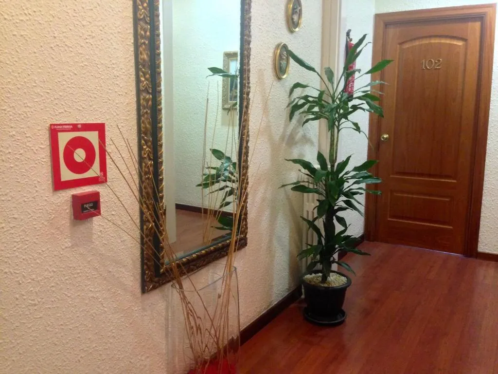 Lobby, Studios Pelayo, Barcelona